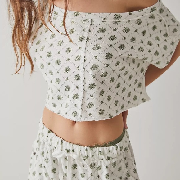 Intimately free Organic Cotton TOP only - Picture 1 of 7